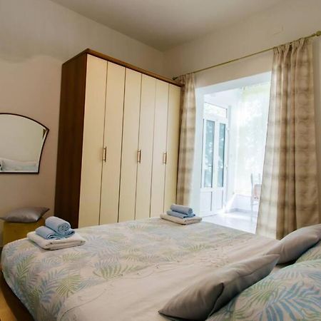 Cosey Studio Apartment For 2 Free Private Parking Makarska Eksteriør bilde