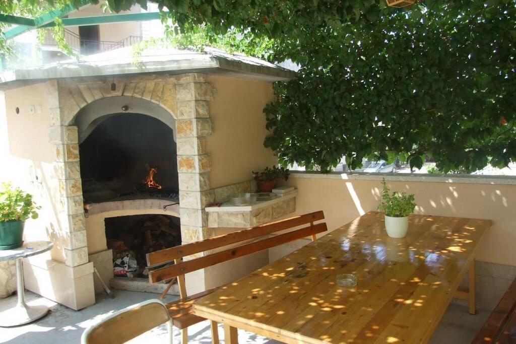 Cosey Studio Apartment For 2 Free Private Parking Makarska Eksteriør bilde